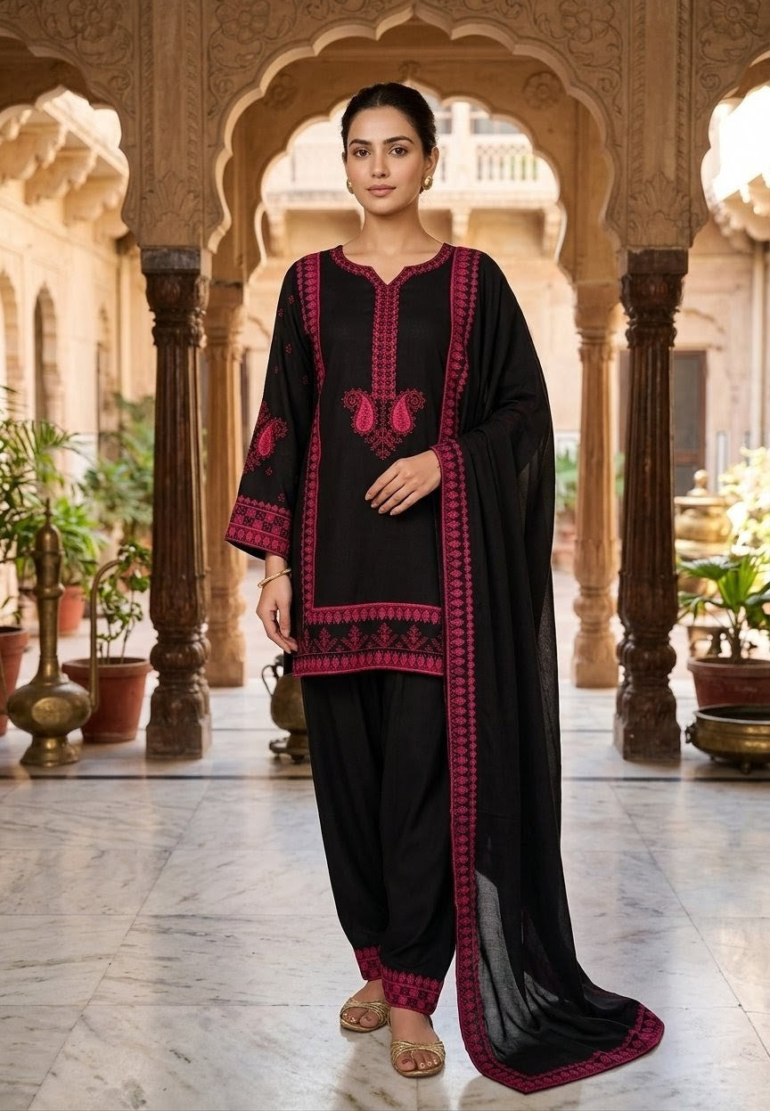 BLACK LUNA THERAD 3-PIECE SUIT SET