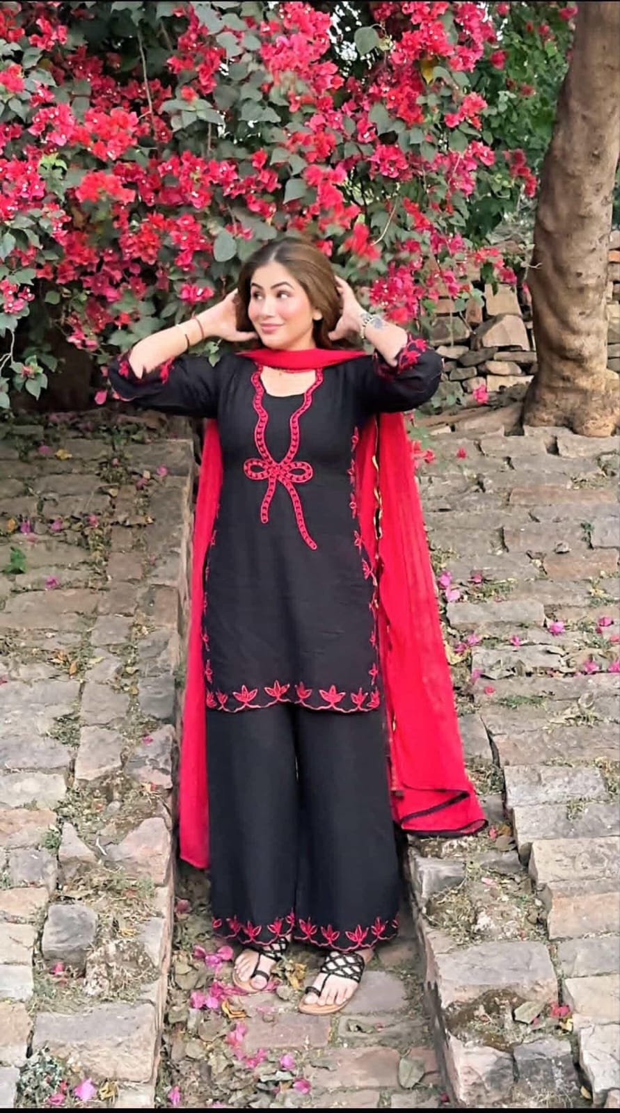 BLACK NOOR BOW 3-PIECE SUIT SET